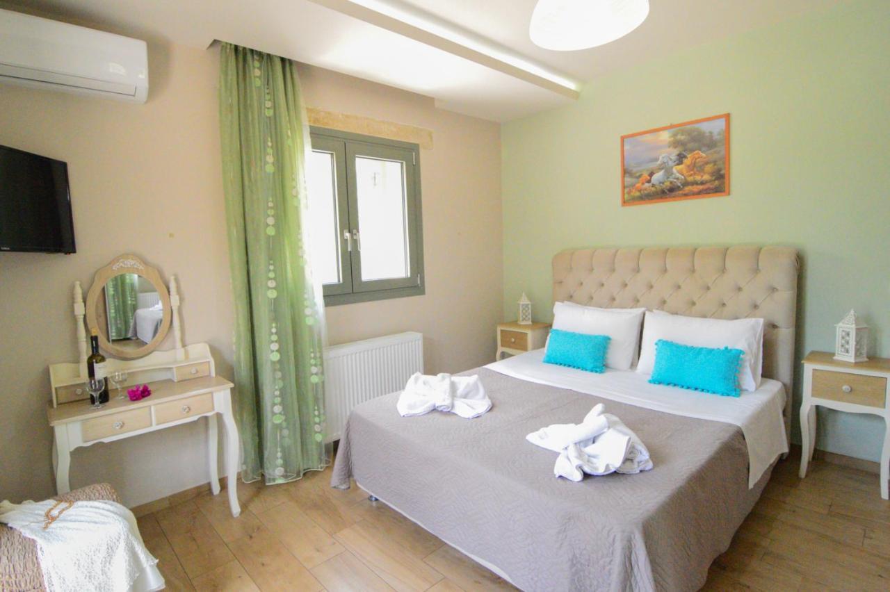 Lobos Villa Keri